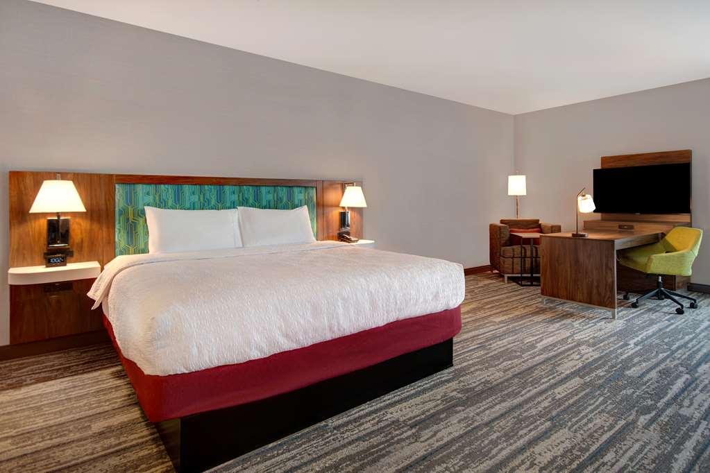 Hampton Inn & Suites Ontario Rancho Cucamonga Habitación foto